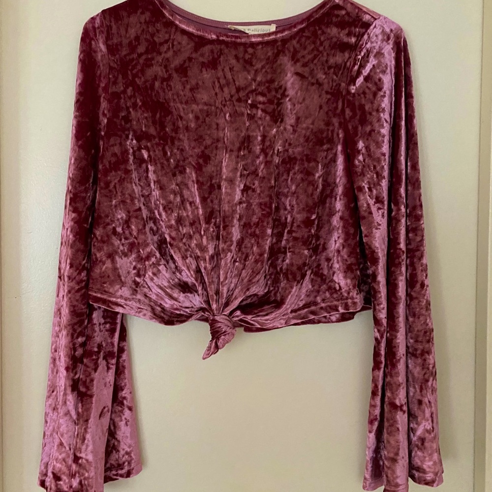 Long sleeve velvet shirt